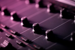 Analog Broadcast Console Oxygen 3st AxelTech